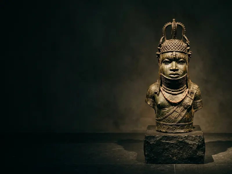 Antiques (Àtijọ́)